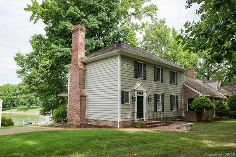 110 The Grn, Weems, VA 22576 photo 31