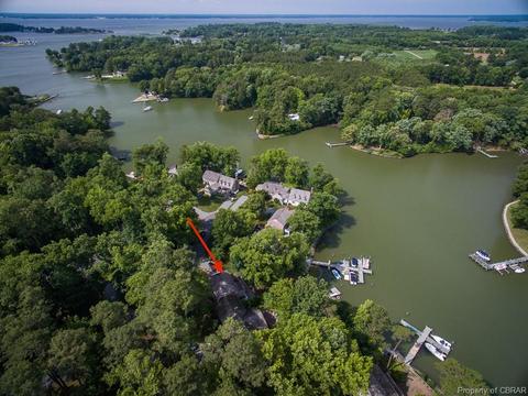 110 The Grn, Weems, VA 22576 photo 40