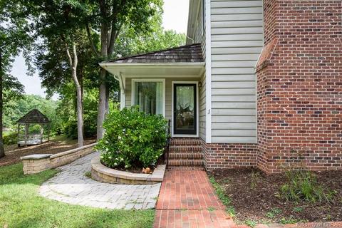 110 The Grn, Weems, VA 22576 photo 35