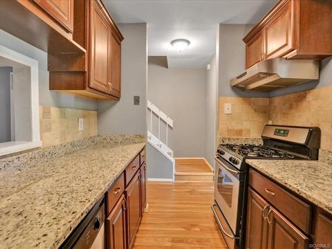 11711 S Briar Patch Dr, Midlothian, VA 23113 photo 7