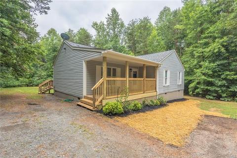 1648 Willow Brook Rd, Bumpass, VA 23024 photo 2
