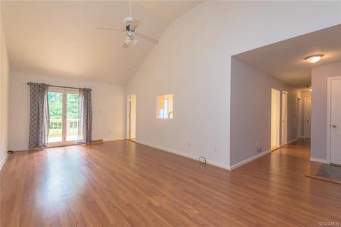 1648 Willow Brook Rd, Bumpass, VA 23024 photo 14