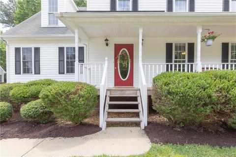 11719 Clear Ridge Dr, Midlothian, VA 23112 photo 1