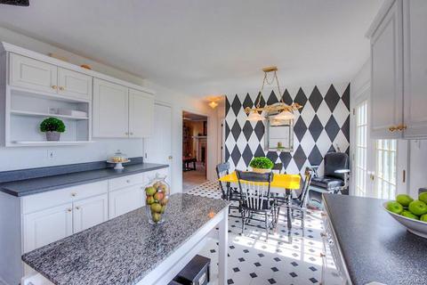 15563 Greentree Rd, Carson, VA 23830 photo 4