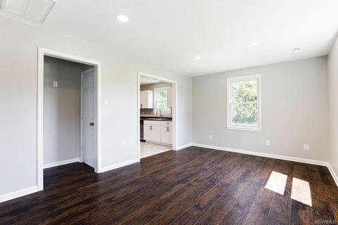 5200 Eanes Ln, Henrico, VA 23231 photo 9