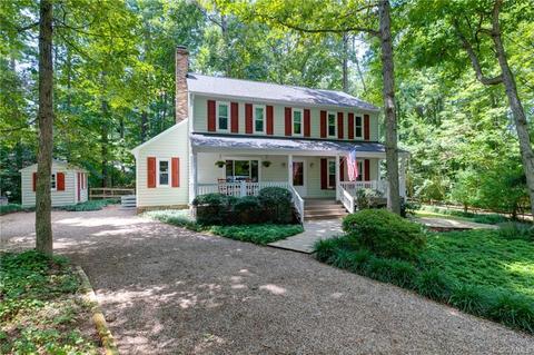 2900 Fox Chase Dr, Midlothian, VA 23112 photo 1