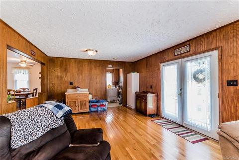 302 Wright Ave, Colonial Heights, VA 23834 photo 24