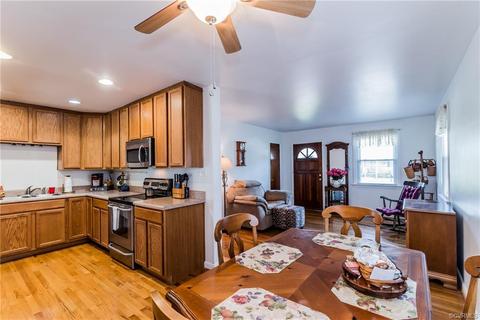 302 Wright Ave, Colonial Heights, VA 23834 photo 13