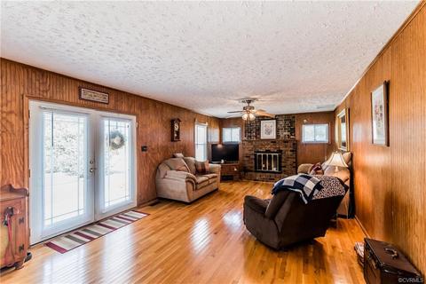 302 Wright Ave, Colonial Heights, VA 23834 photo 26