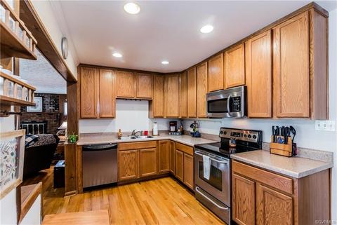 302 Wright Ave, Colonial Heights, VA 23834 photo 15