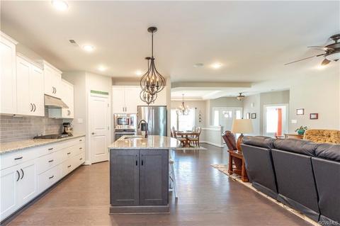 8925 Lavenham Loop, Midlothian, VA 23112 photo 16