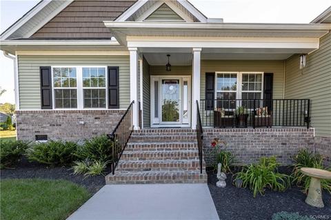 8925 Lavenham Loop, Midlothian, VA 23112 photo 3