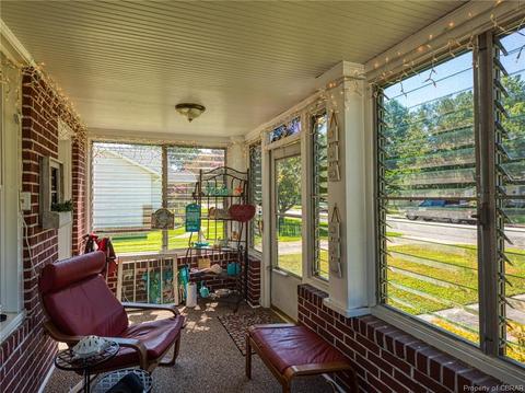 2905 Matoaka Rd, Hampton, VA 23661 photo 5