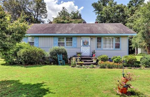 513 Riverside Dr, Lanexa, VA 23089 photo 1