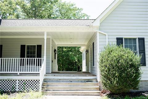 21751 Oak Hill Ct, Carson, VA 23830 photo 4