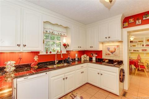 7458 Lewis Ave, Gloucester, VA 23061 photo 17
