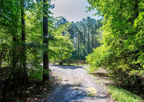 239 Rivers Bend Ln, Bumpass, VA 23024 photo 2