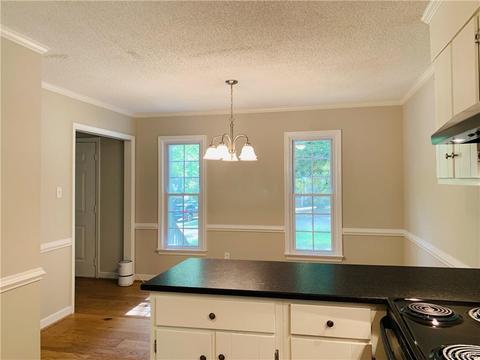 12912 Glengate Rd, Midlothian, VA 23114 photo 9