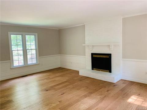 12912 Glengate Rd, Midlothian, VA 23114 photo 4