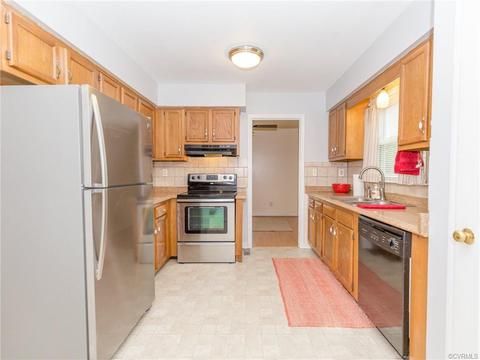7406 River Holly Rd, Mechanicsville, VA 23111 photo 3