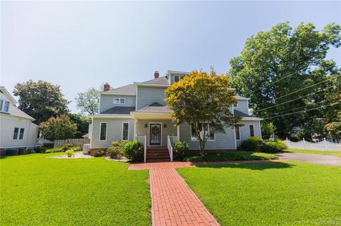 416 2nd St, West Point, VA 23181 photo 1