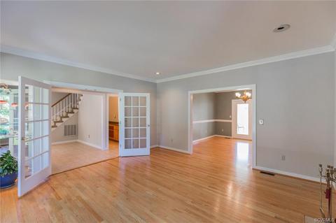 416 2nd St, West Point, VA 23181 photo 9