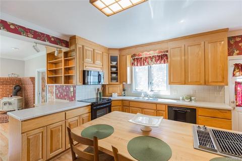 416 2nd St, West Point, VA 23181 photo 16
