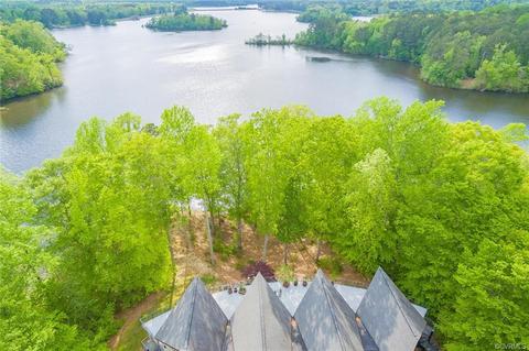 1018 Stewarts Rd, Lanexa, VA 23089 photo 2