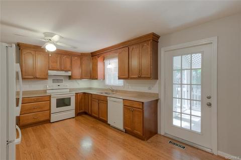 1720 Olde Coalmine Rd, Midlothian, VA 23113 photo 9