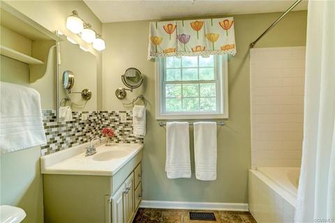 9930 Buckskin Trl, Gloucester, VA 23061 photo 34