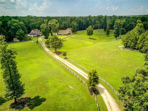9930 Buckskin Trl, Gloucester, VA 23061 photo 3