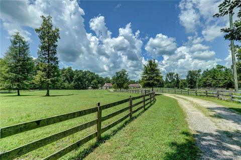 9930 Buckskin Trl, Gloucester, VA 23061 photo 5