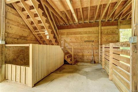 9930 Buckskin Trl, Gloucester, VA 23061 photo 13