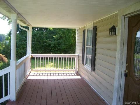 6200 Fletcher Rd, Gloucester, VA 23061 photo 3