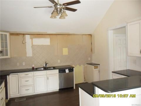 6200 Fletcher Rd, Gloucester, VA 23061 photo 9