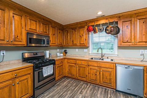 2079 E River Rd, King William, VA 23086 photo 7