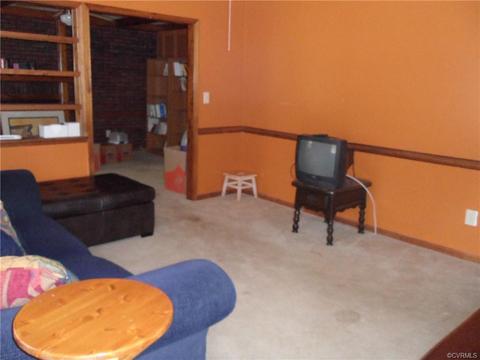 7619 Cotfield Rd, North Chesterfield, VA 23237 photo 2