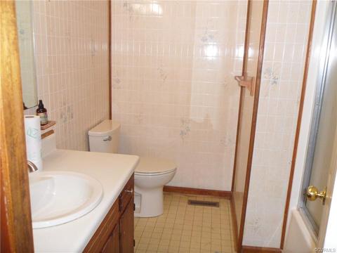 7619 Cotfield Rd, North Chesterfield, VA 23237 photo 10