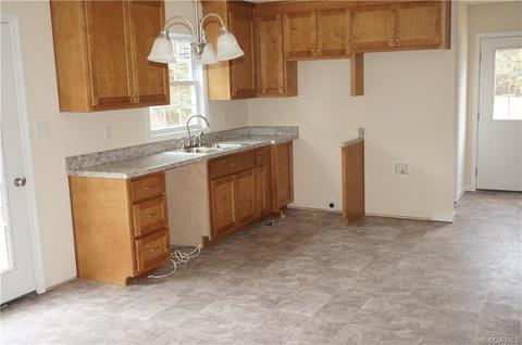 8522 Pine Acres Ln, Carson, VA 23830 photo 10