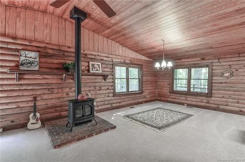 10037 Deer Trace Ln, Gloucester, VA 23061 photo 10