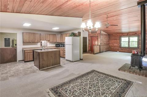 10037 Deer Trace Ln, Gloucester, VA 23061 photo 12