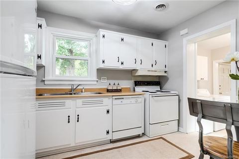 9002 Mapleton Rd, Henrico, VA 23229 photo 8