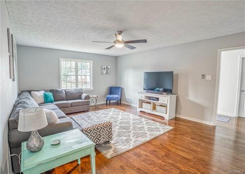3125 Pinefields Dr, Henrico, VA 23231 photo 3
