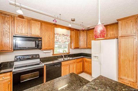 7308 Pinefields Pl, Henrico, VA 23231 photo 3