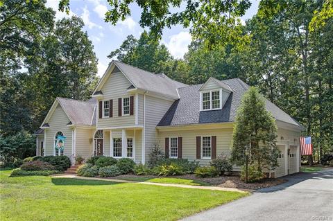 2220 Chartstone Dr, Midlothian, VA 23113 photo 2