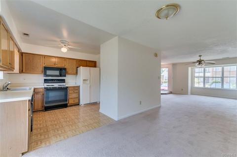 7 Tall Tree Pl, Hampton, VA 23666 photo 8