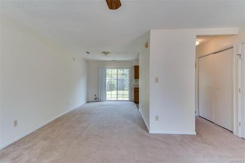 7 Tall Tree Pl, Hampton, VA 23666 photo 5