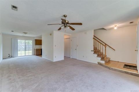 7 Tall Tree Pl, Hampton, VA 23666 photo 3