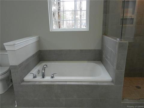 7844 Patriots Way E, Gloucester, VA 23061 photo 38