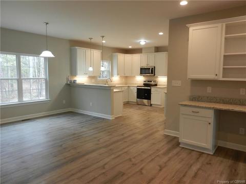 7844 Patriots Way E, Gloucester, VA 23061 photo 7